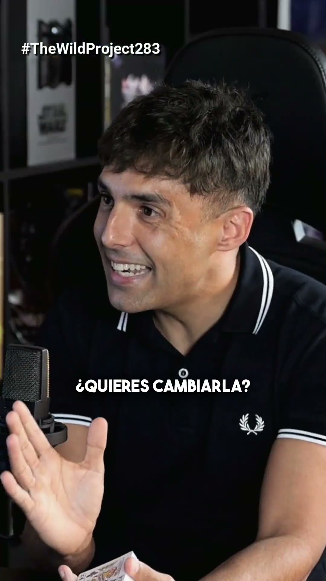 Jordi Wild alucinado con el truco que le hace el Mago Pop en directo