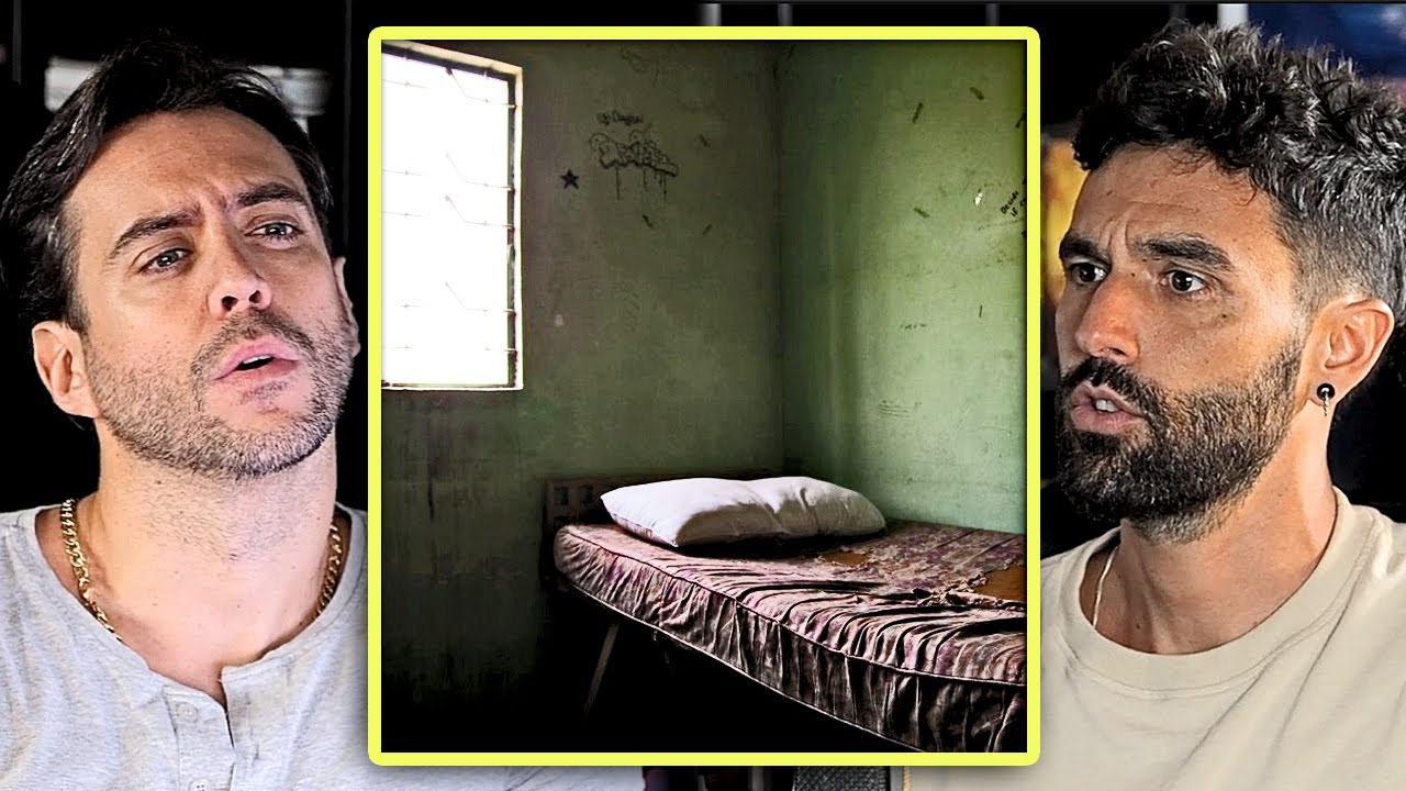 Durmió en un burdel barato africano, pasó una noche horrorosa, pero sobrevivió para contarlo